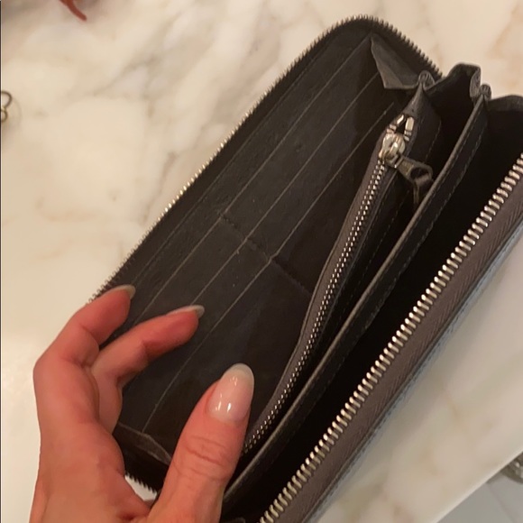 Balenciaga Wallet - Picture 6 of 7